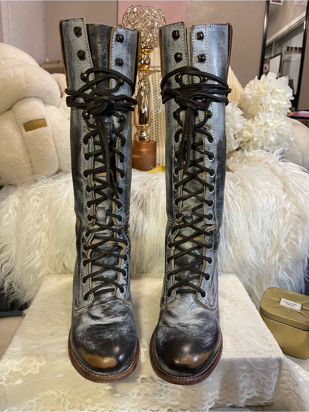 Freebird by Steven EUC/HTF Grany Lace-Up Boots in ICE Colorway MSRP$395
